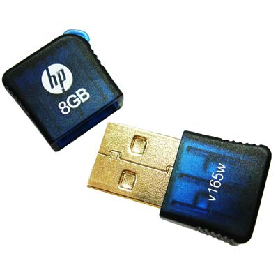 HP USB STICK 8GB 165W / FDU8GBHPV165W-EF Το HP v165w σας επιτρέπει να αποθηκεύετε, μεταφέρετε και να μοιράζεστε τα αρχεία σας, ενώ μπορείτε να το έχετε πάντα μαζί σας, καθώς χωράει ακόμα και στο πορτοφόλι σας!